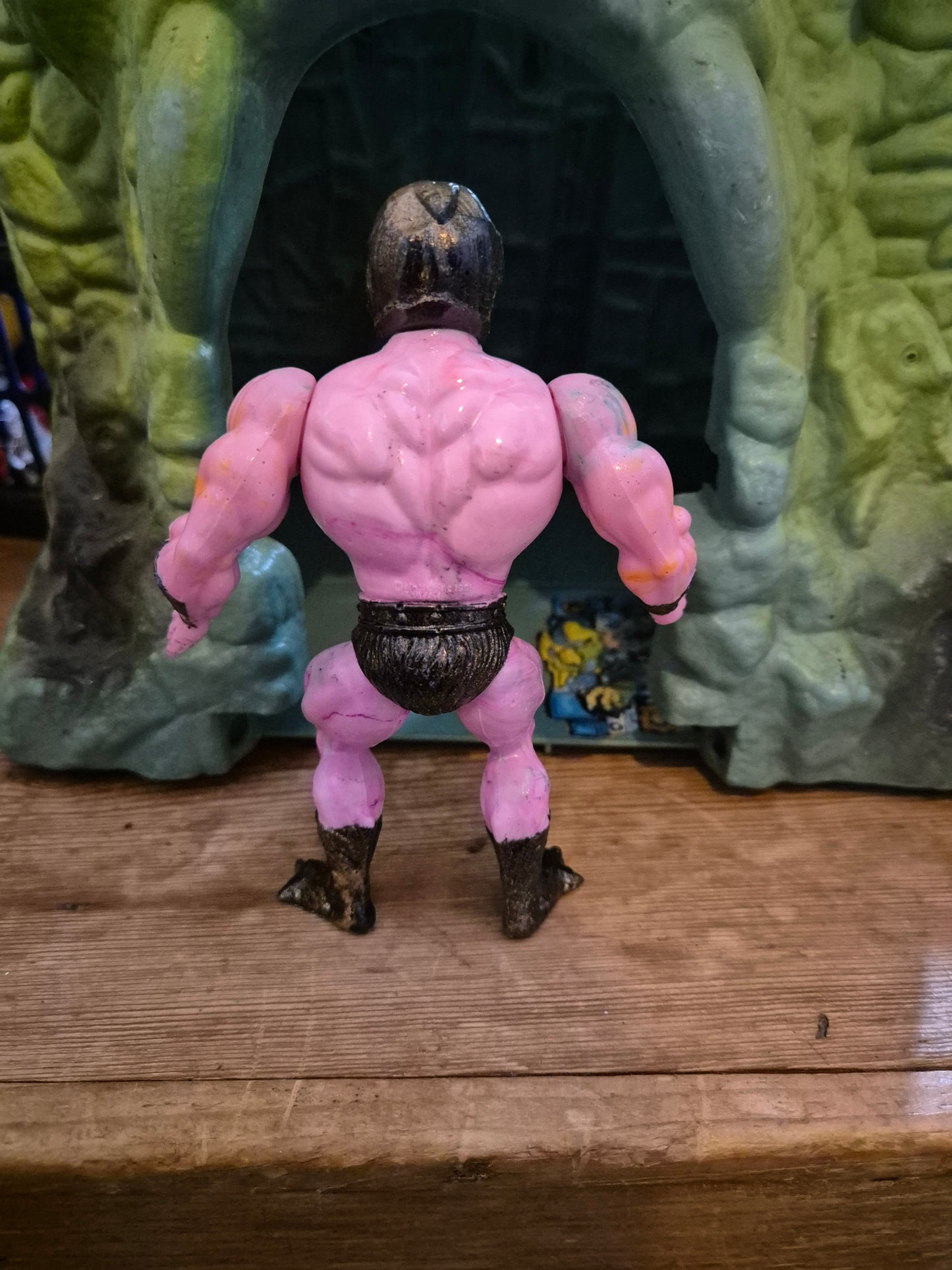 Skeletor pink swirl resin bootleg figure
